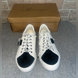 Vintage Havana Dina sneaker size 7